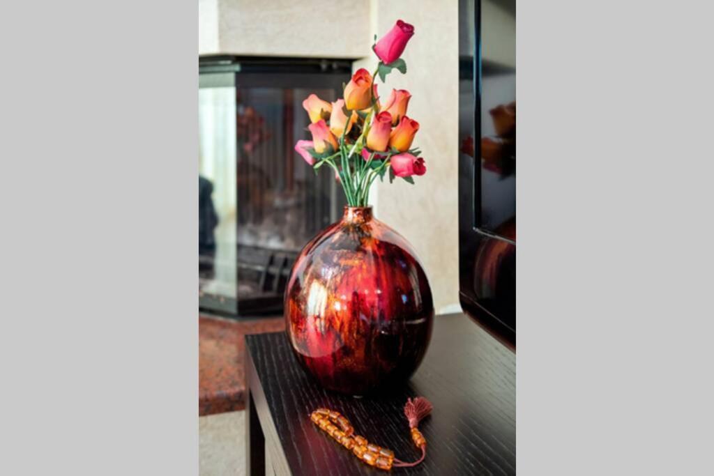 Art Antique Deluxe Villa 이라피트라 외부 사진
